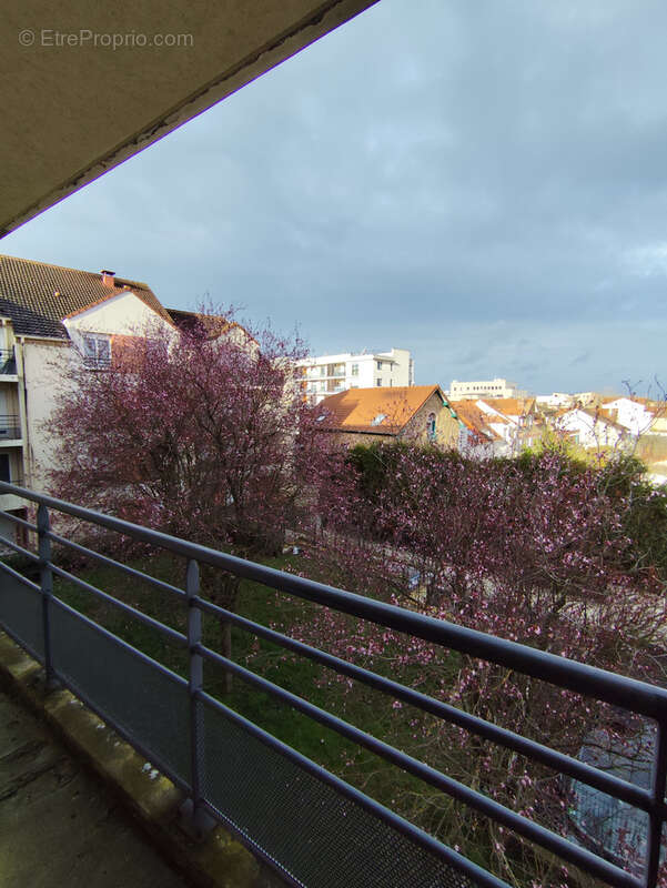 Appartement à BRETIGNY-SUR-ORGE