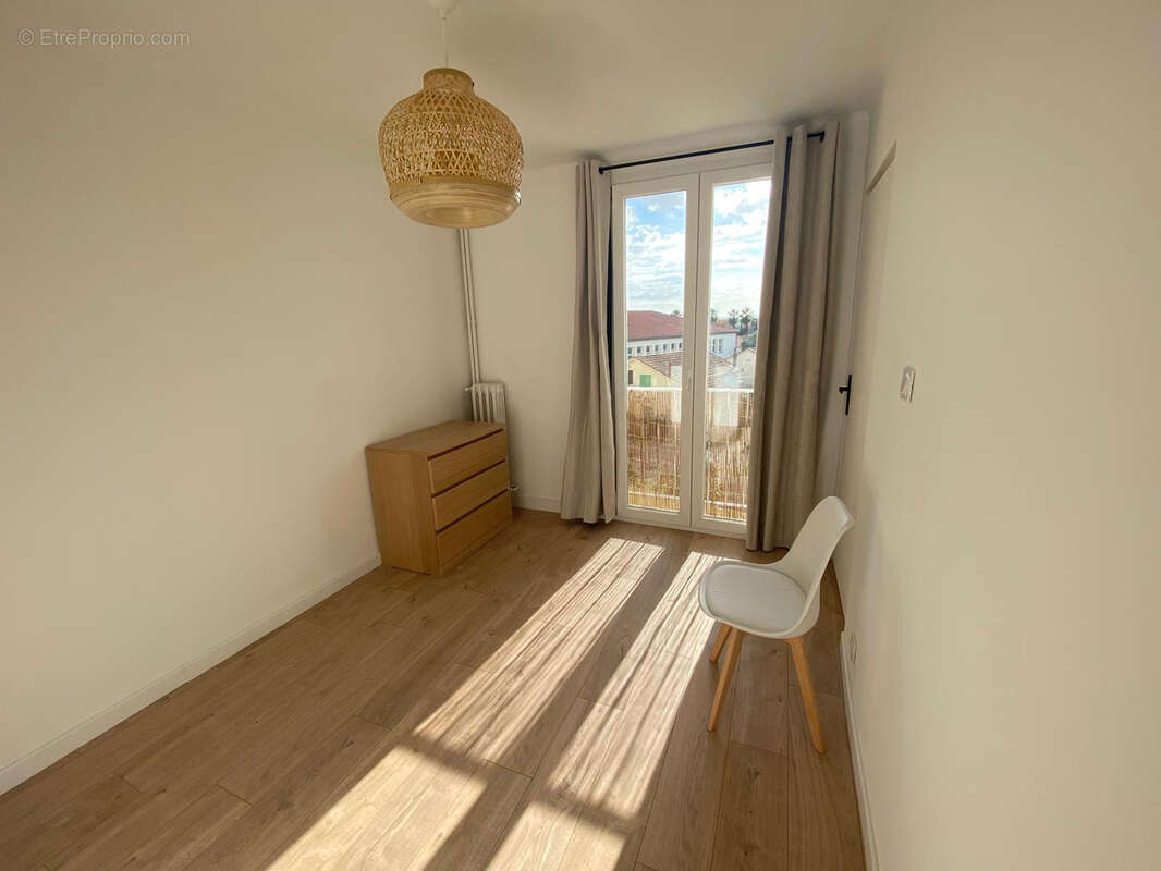 Appartement à HYERES