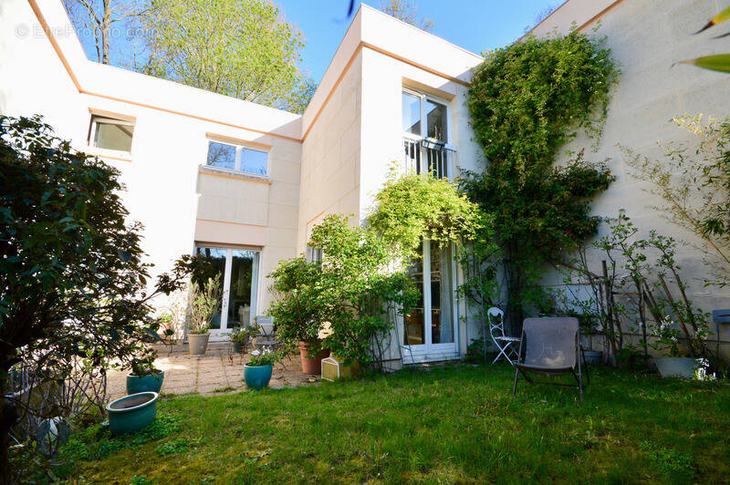 Maison à SAINT-GERMAIN-EN-LAYE