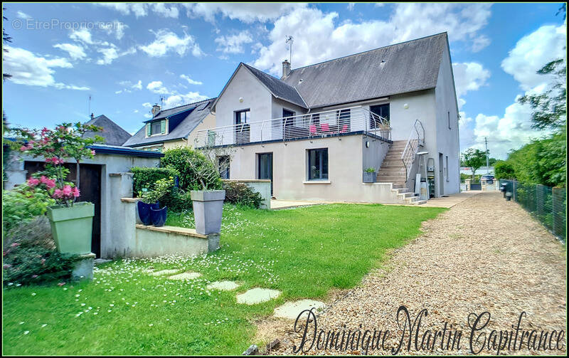 Maison à LA CHARTRE-SUR-LE-LOIR