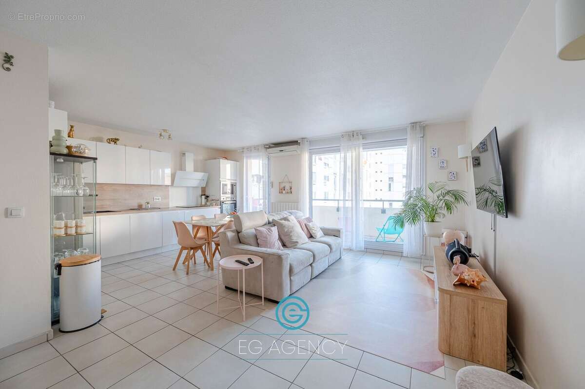 Appartement à MARSEILLE-10E