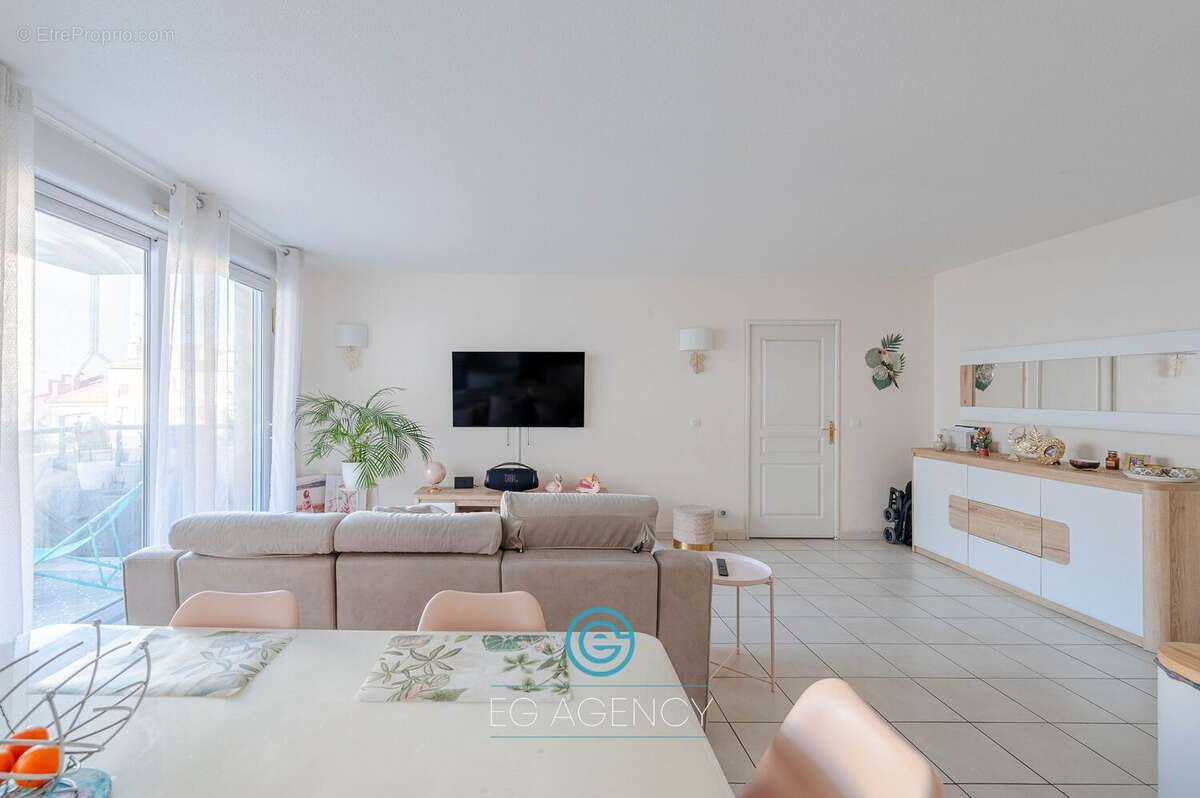 Appartement à MARSEILLE-10E