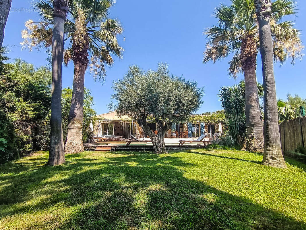 Maison à GRIMAUD