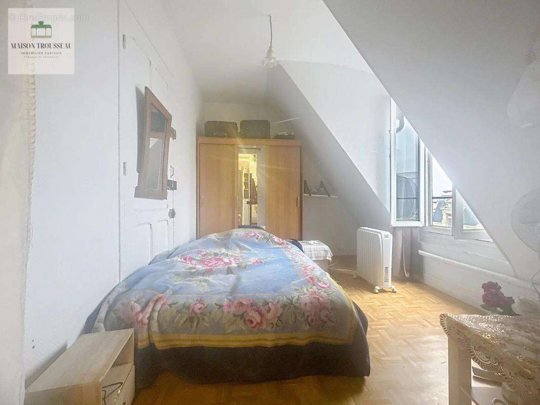 Appartement à PARIS-11E