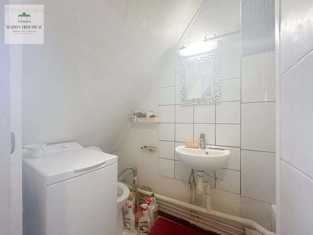 Appartement à PARIS-11E