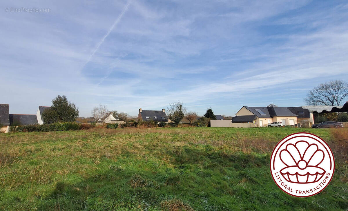 Un environnement calme et aéré - Terrain à AURAY