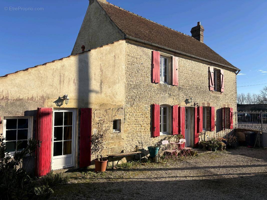 Maison à SILLY-EN-GOUFFERN