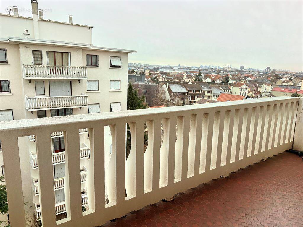 Appartement à LE BOURGET