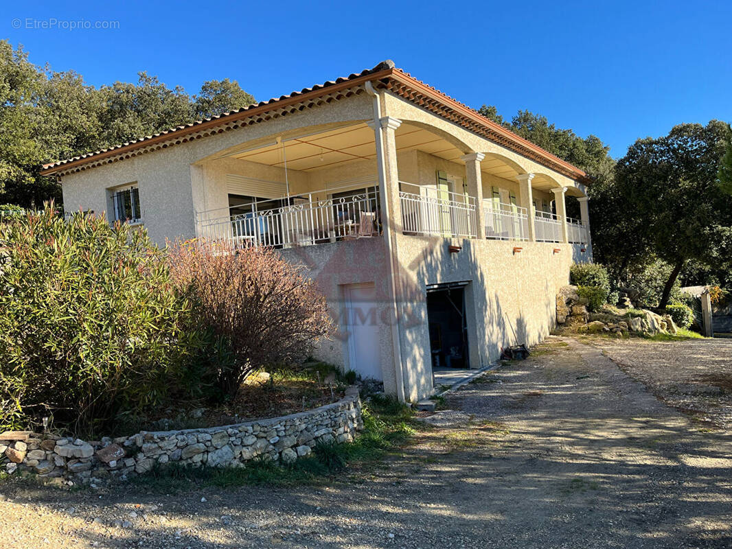 Maison à SAINT-JEAN-DE-VALERISCLE