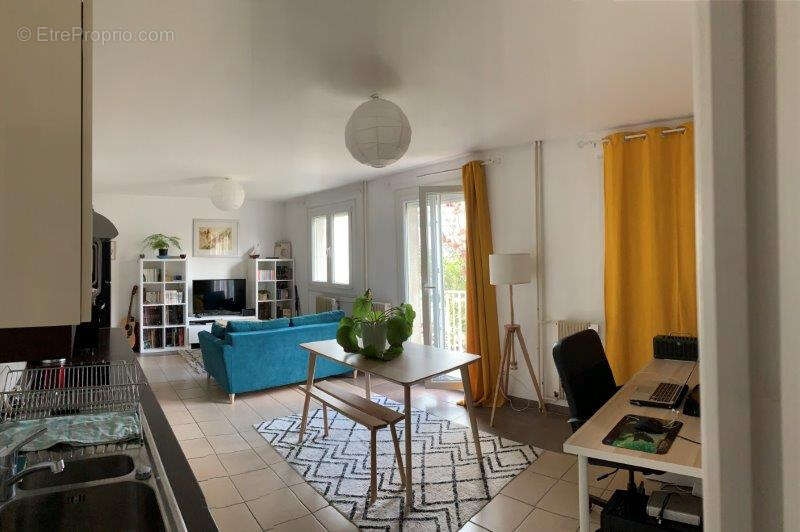 Appartement à LE RAINCY