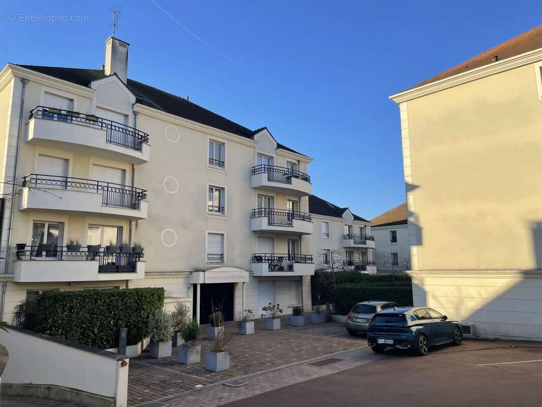 Appartement à VAIRES-SUR-MARNE