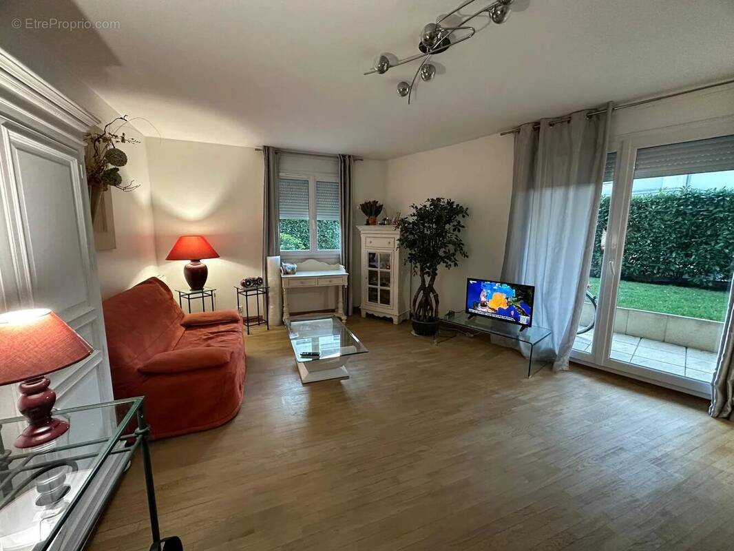 Appartement à VAIRES-SUR-MARNE