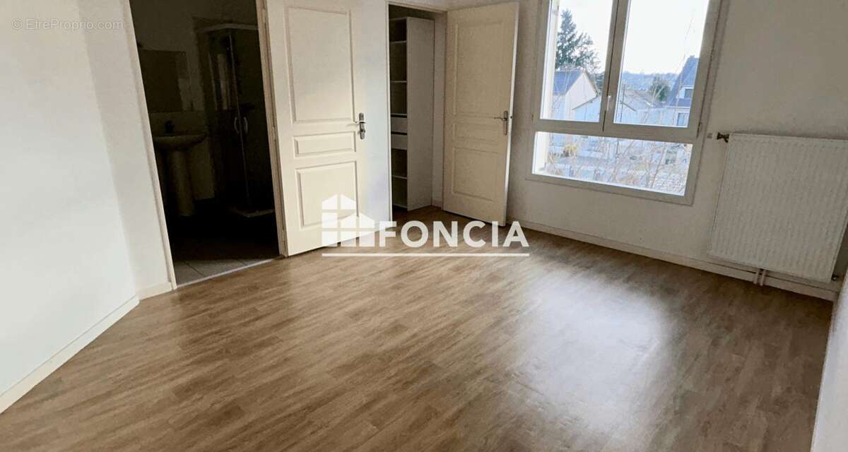 Appartement à ARPAJON