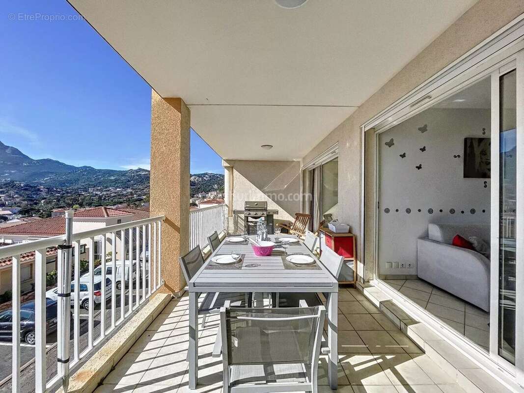 Appartement à CALVI