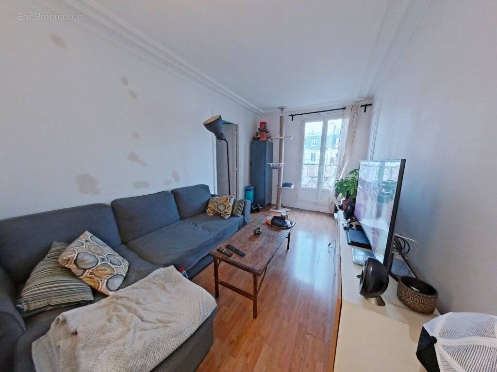 Appartement à PARIS-11E