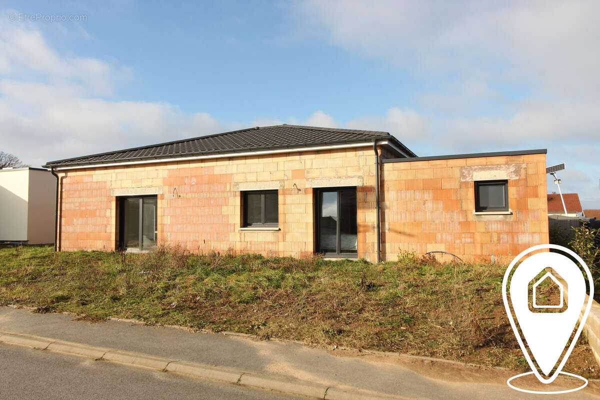 Maison à CHAVELOT