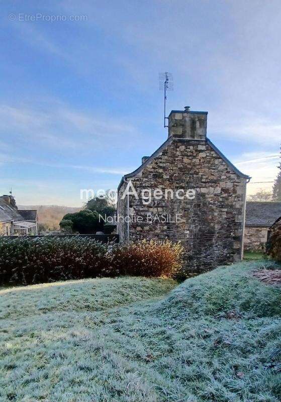 Maison à PLOUGONVEN