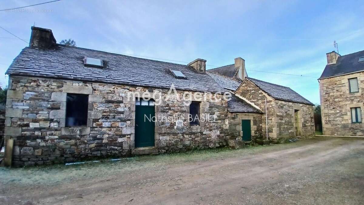 Maison à PLOUGONVEN