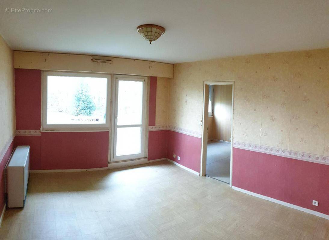 Appartement à LUXEUIL-LES-BAINS