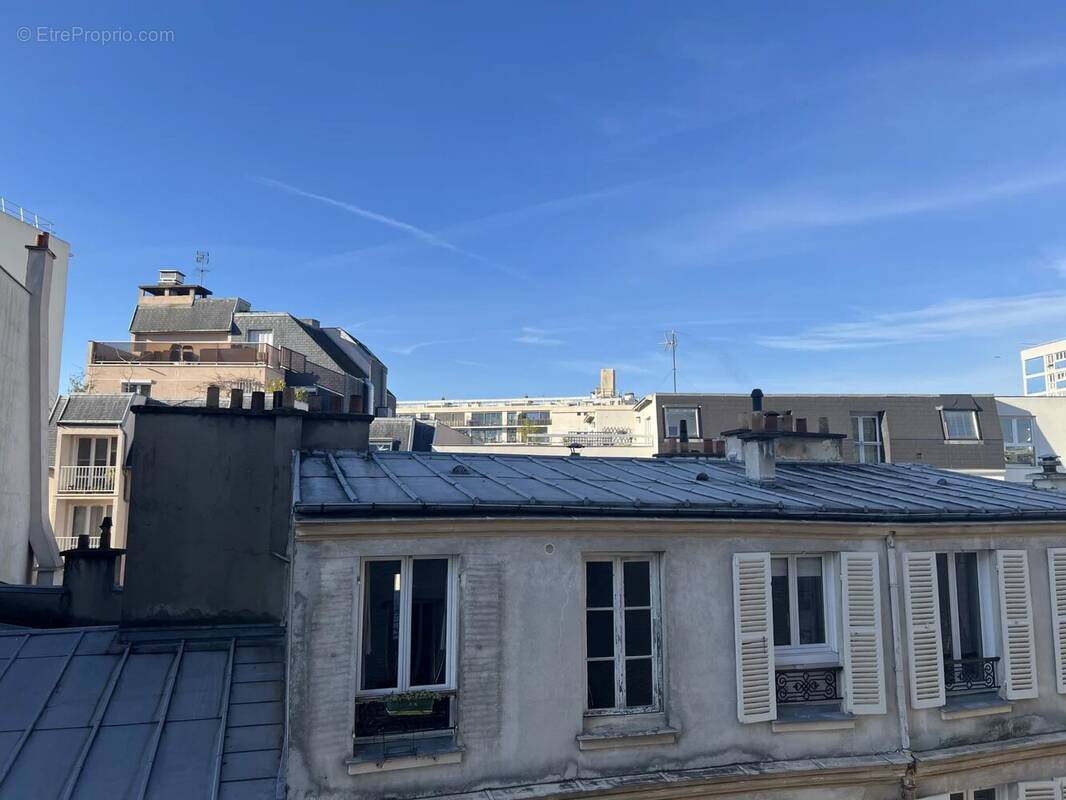 Appartement à PARIS-19E