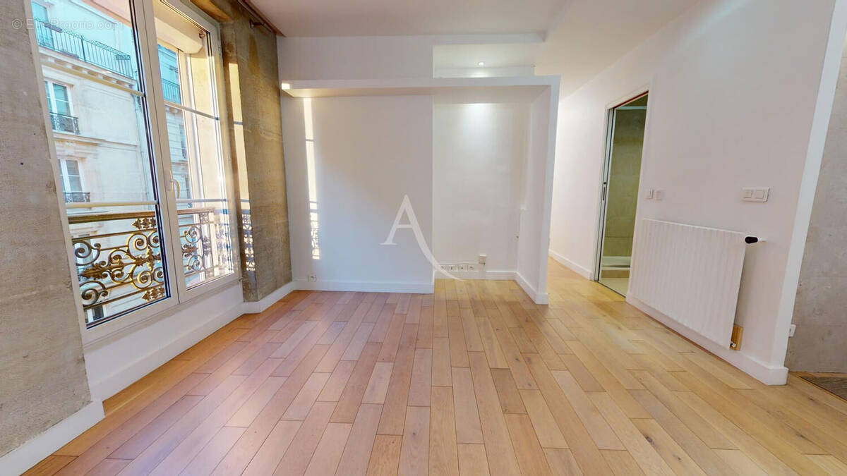 Appartement à PARIS-12E