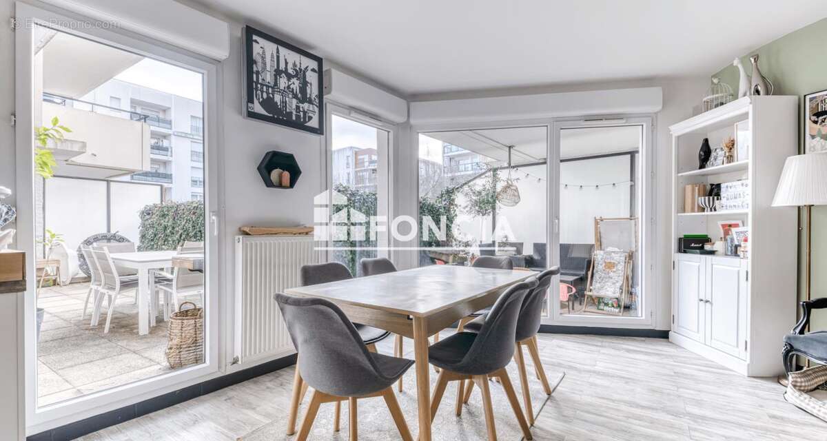 Appartement à LYON-7E