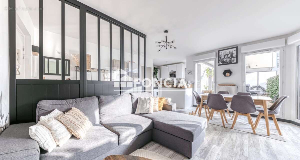 Appartement à LYON-7E