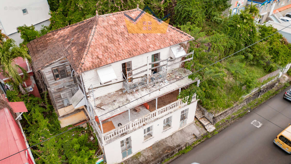 Maison à FORT-DE-FRANCE