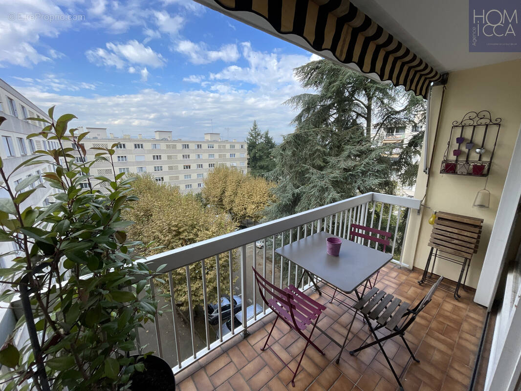 Appartement à LYON-5E