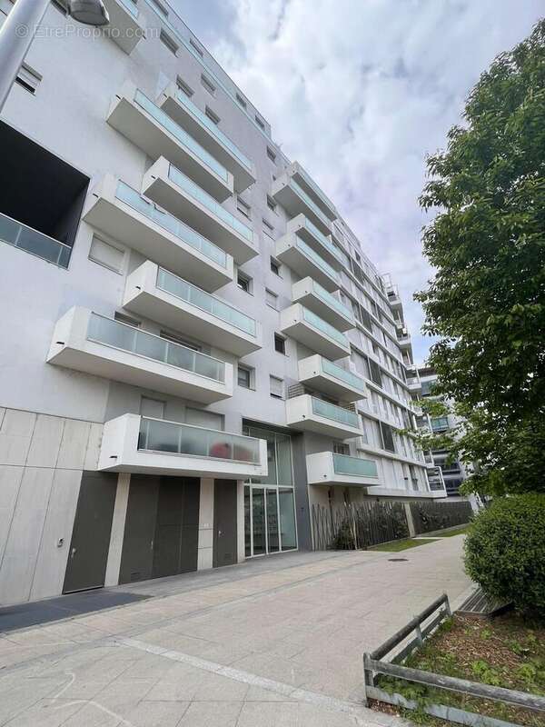 Photo 2 - Appartement à ISSY-LES-MOULINEAUX