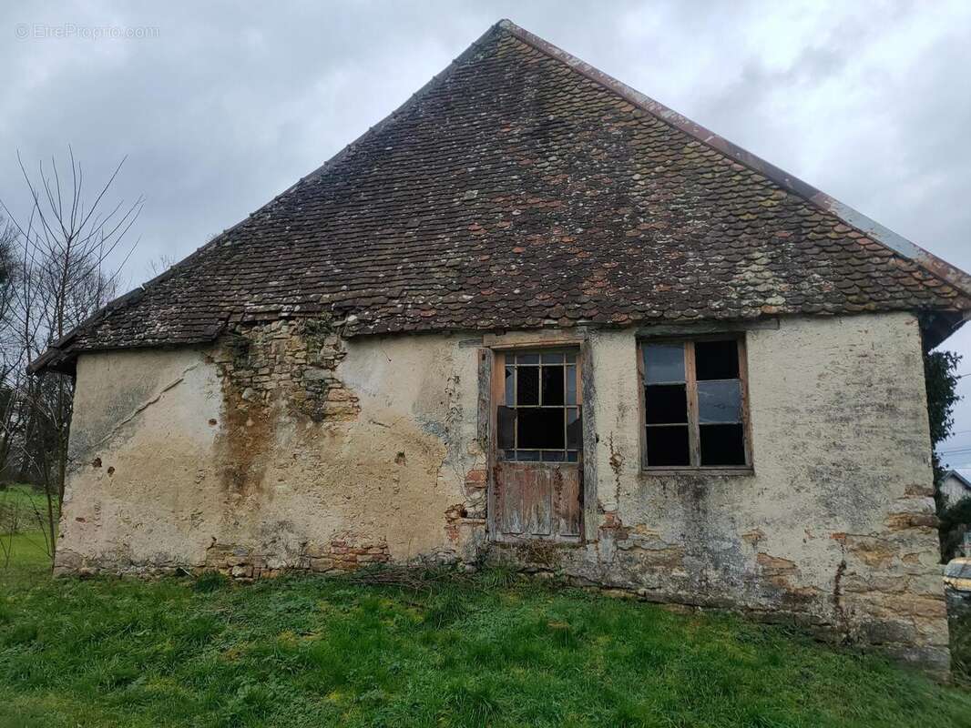 Photo 3 - Maison à MONT-SOUS-VAUDREY