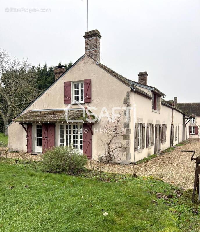 Photo 1 - Maison à BEAUNE-LA-ROLANDE