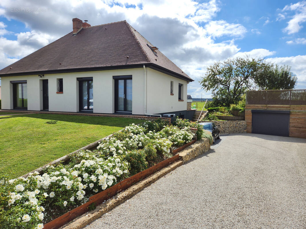 Maison à LONGNY-AU-PERCHE