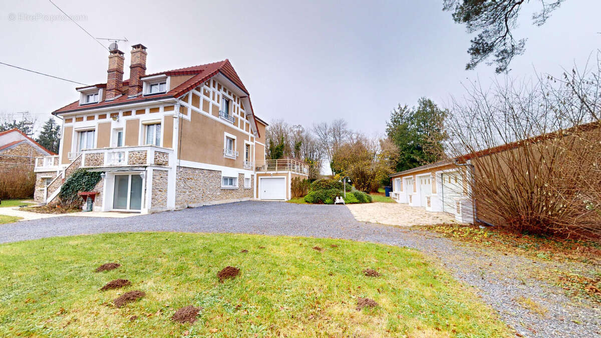 Maison à BOISSY-LE-CHATEL