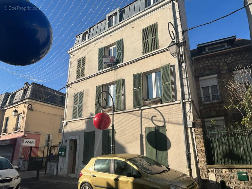 Appartement à VILLIERS-LE-BEL