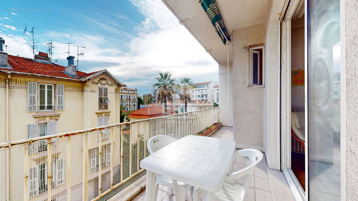 Appartement à NICE