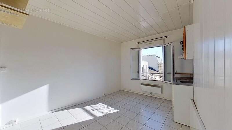 Appartement à PARIS-19E