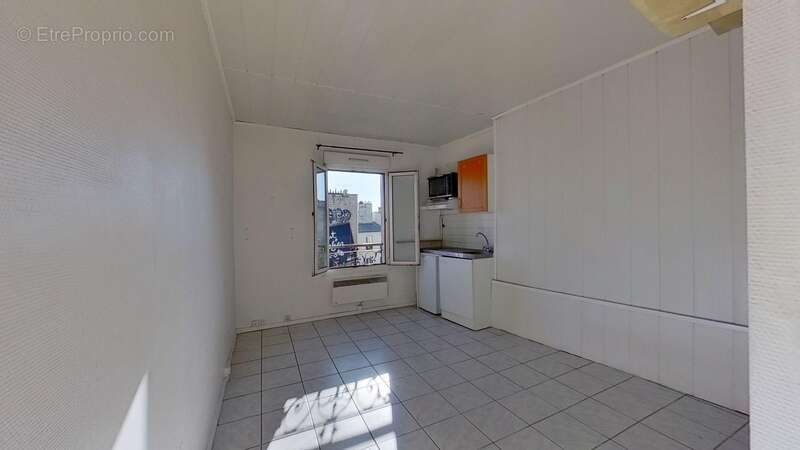 Appartement à PARIS-19E