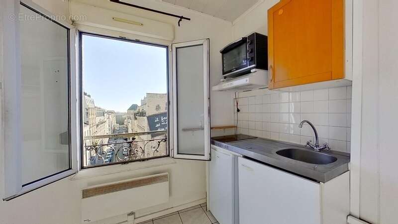 Appartement à PARIS-19E