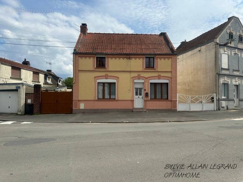 Maison à VITRY-EN-ARTOIS