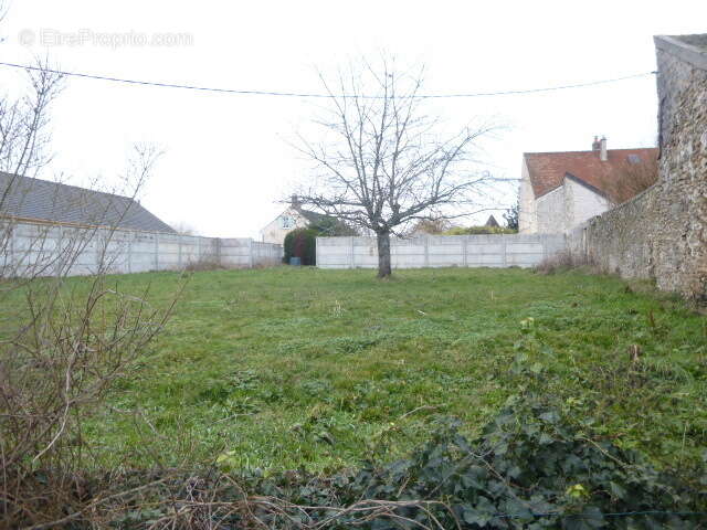 Terrain à CHAILLY-EN-BRIE