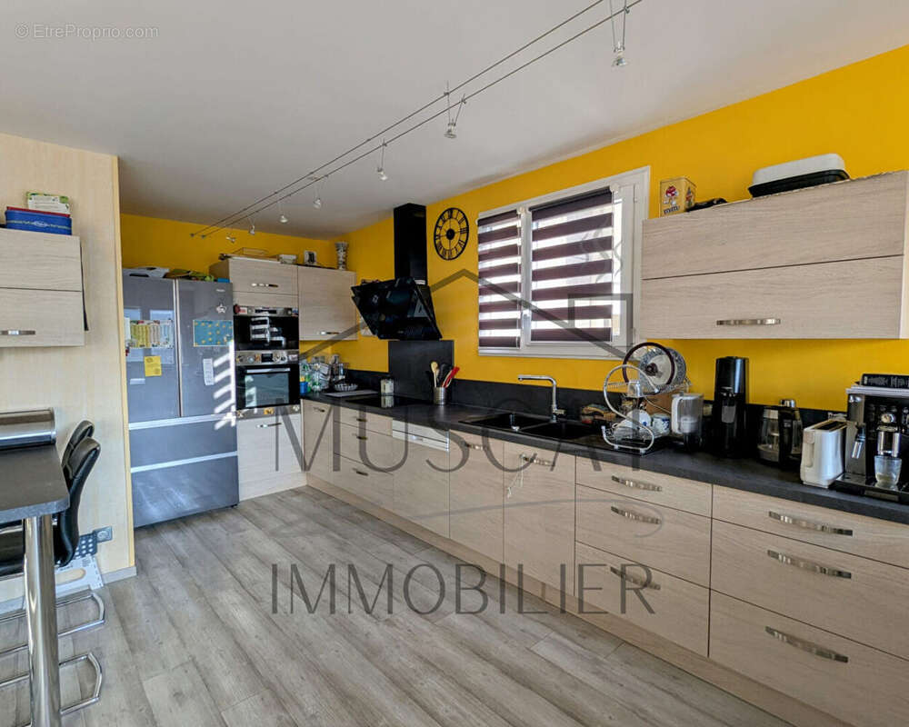 Appartement à BOURGOIN-JALLIEU