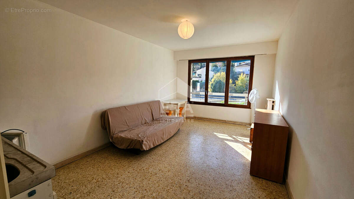 Appartement à VENCE