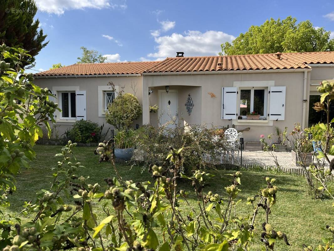 Maison à SAINT-SULPICE-DE-ROYAN