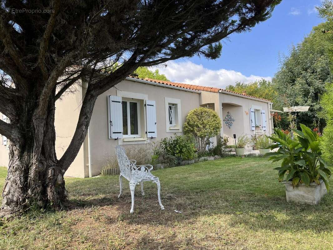 Maison à SAINT-SULPICE-DE-ROYAN