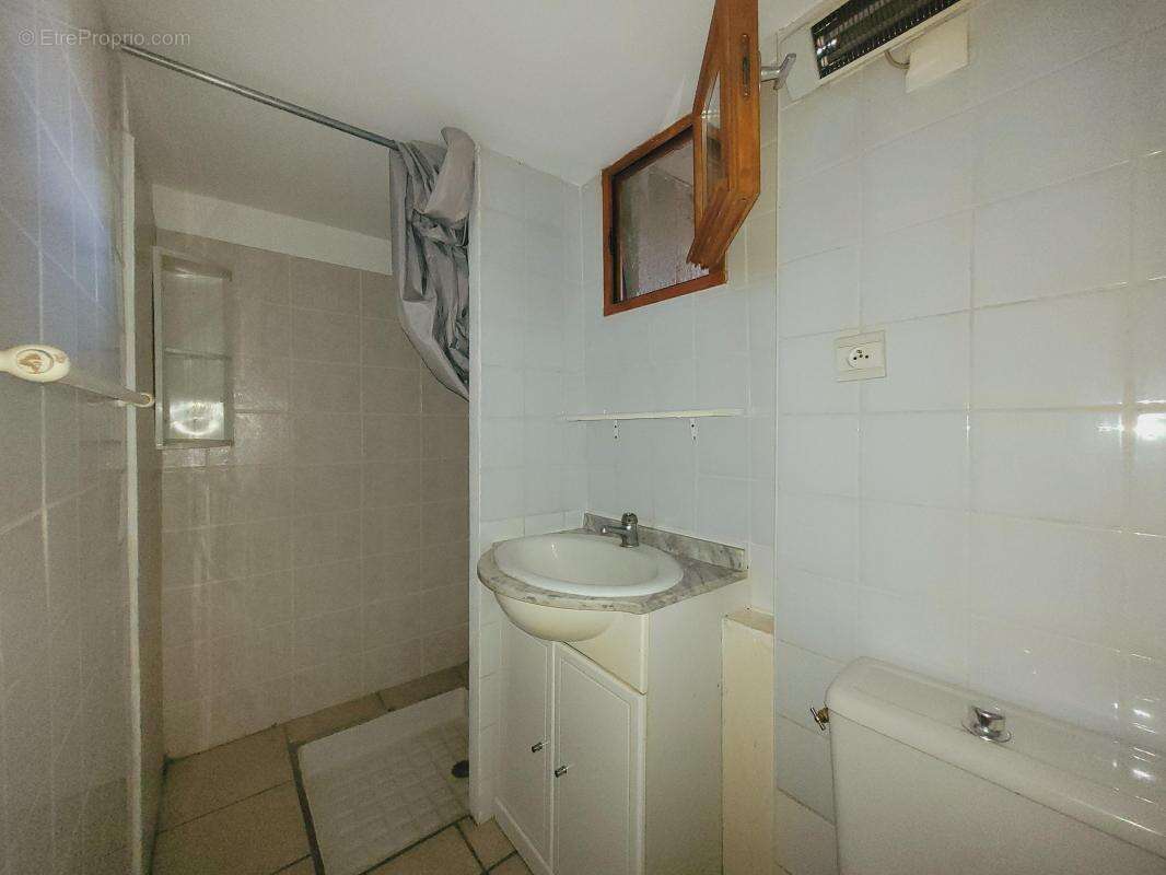 Appartement à GINASSERVIS