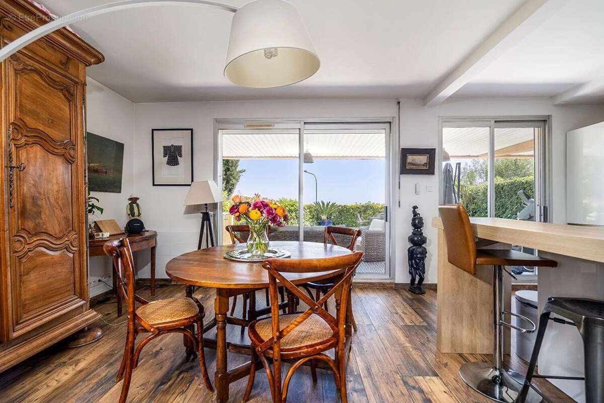 Appartement à CAGNES-SUR-MER