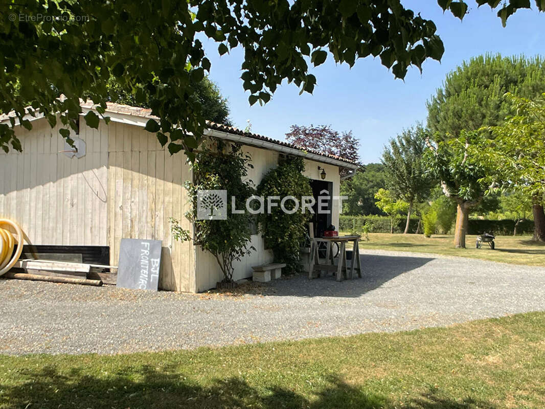 Maison à SAUVETERRE-DE-GUYENNE