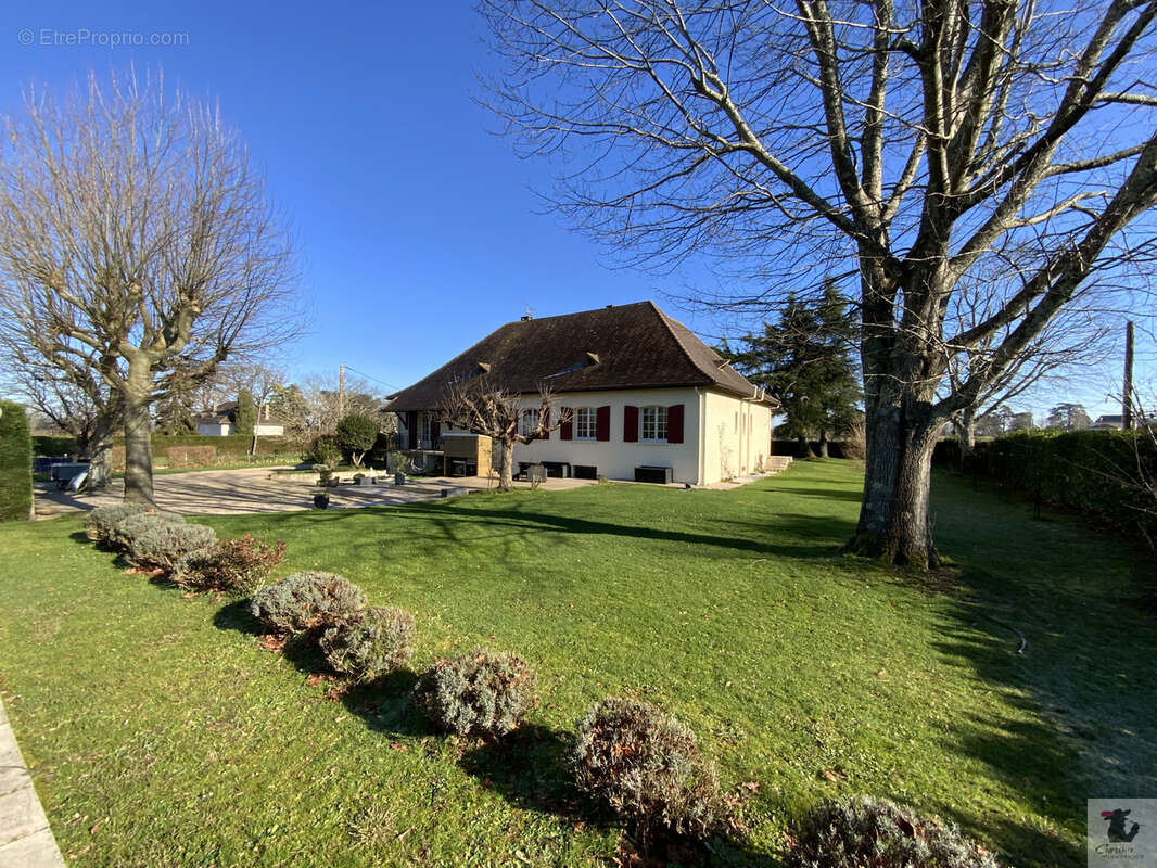 Maison à LAMONZIE-SAINT-MARTIN