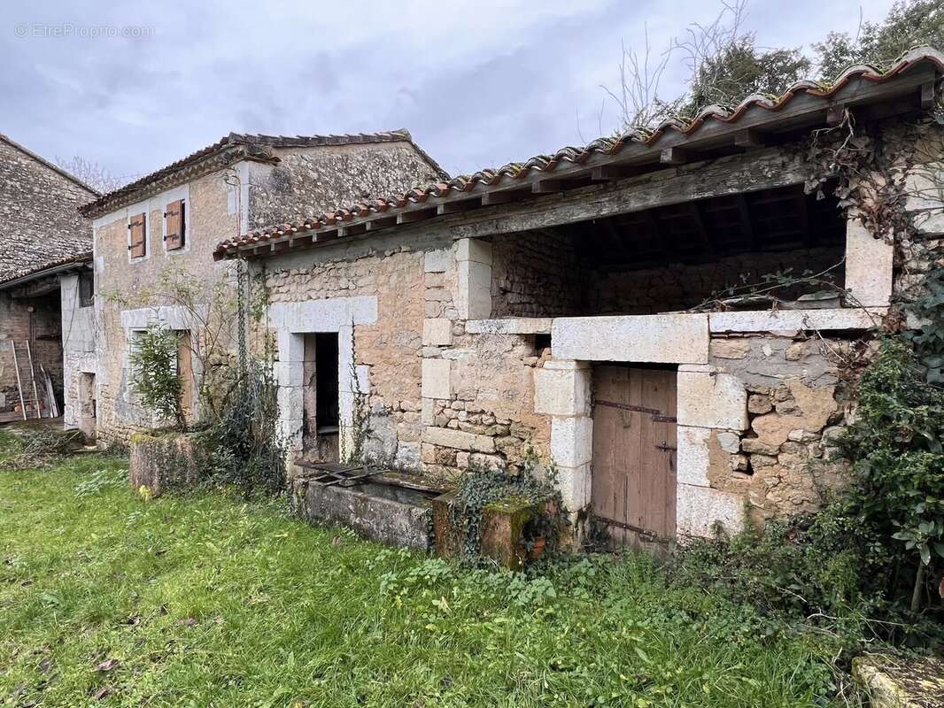 Appartement à CHAMPNIERS